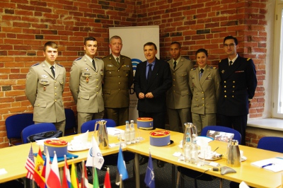Visite de l'ambassadeur au Centre d'Excellence de Cyber-défense de l'OTAN à Tallinn, le 8 novembre 2013 - JPEG